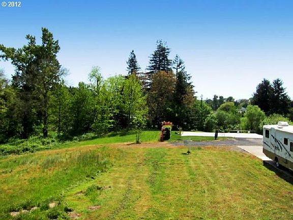 4th image of Lucier Ave