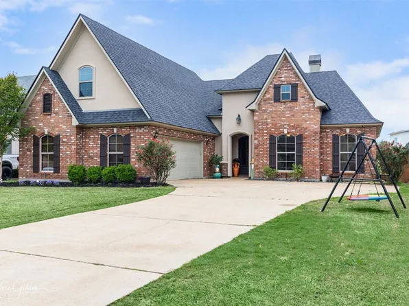 286 Danielle Dr, Benton, LA 71006