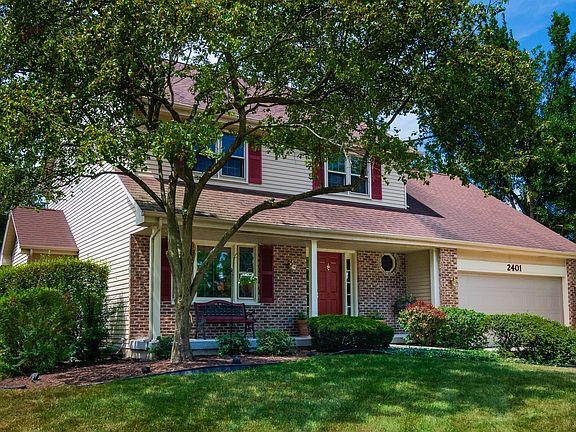 3rd image of 2401 Newport Dr