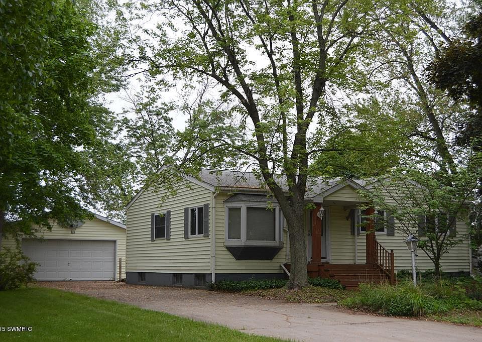 1st image of 69255 Elaine Dr