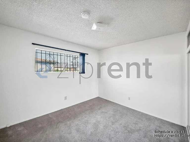 2458 S Normandie Ave #3 — Photo 8
