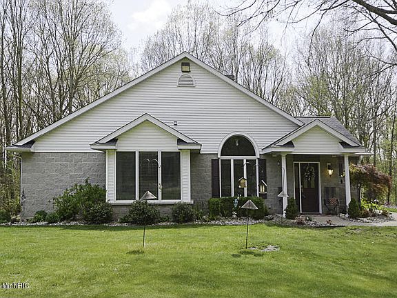 2nd image of 170 Embury Dr