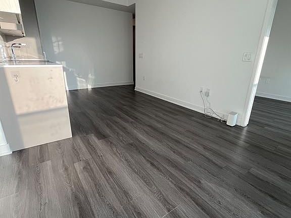 3rd image of 3883 Quartz Rd #2812