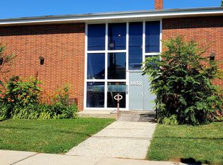 1932 Taylor Ave APT 13, Racine, WI 53403