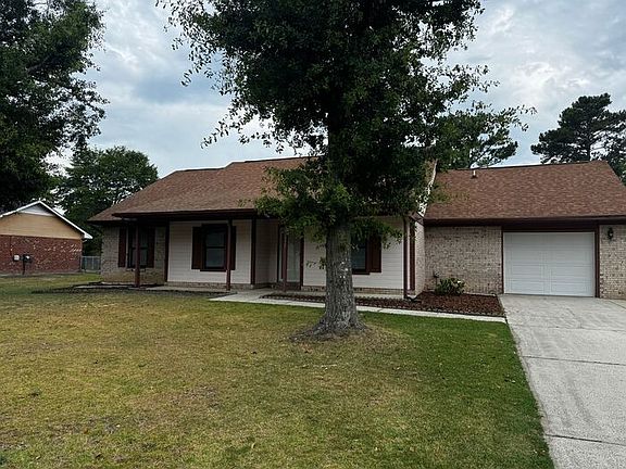 2nd image of 112 Thornbird Dr