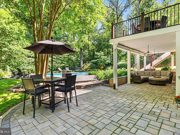 5th image of 8201 Running Creek Ct