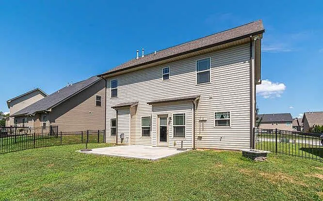 9012 Carnegie Way — Photo 20