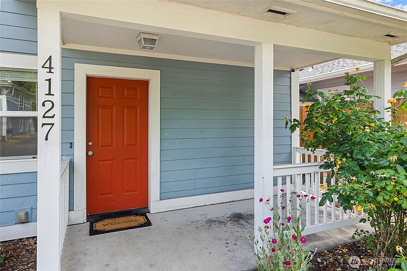 2nd image of 4127 E T Street