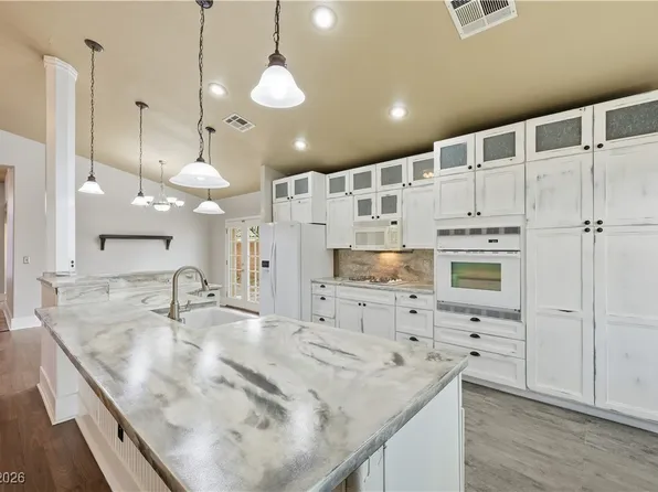 234 Gladiator Sword Ct, North Las Vegas, NV 89031