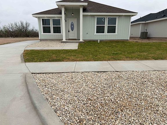 2nd image of 45 Gilberto St