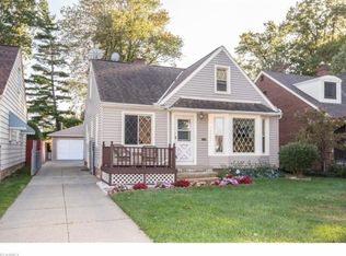 14321 Bidwell Ave, Cleveland, OH 44111