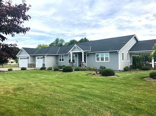 256 Laura Ln, Sequim, WA 98382