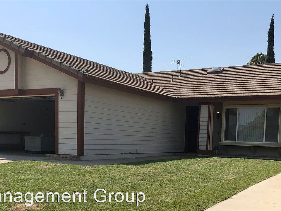 1st image of 25699 Jonestown Dr