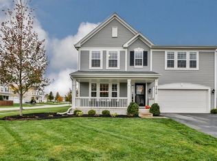 1410 Broadland Dr, Hampshire, IL 60140