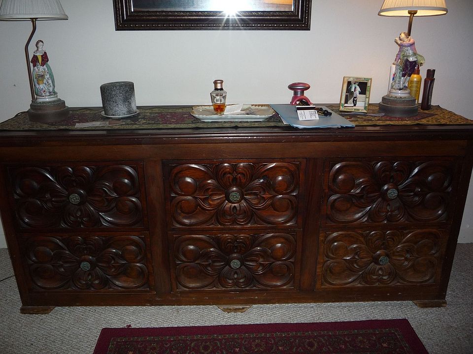 CARVED BUREAUS