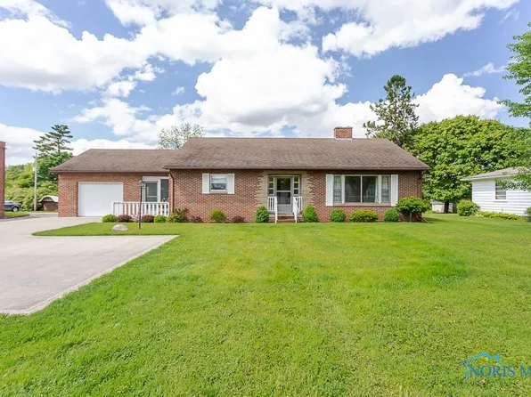 320 W Beal Ave, Bucyrus, OH 44820