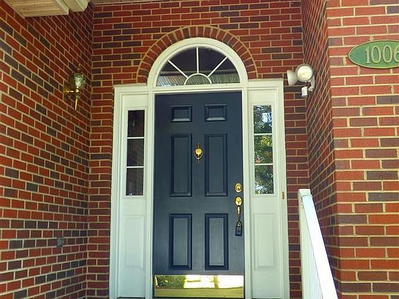 3rd image of 1006 Merrywood Dr
