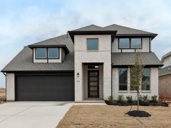 1024 Wheatland Dr, Justin, TX 76247
