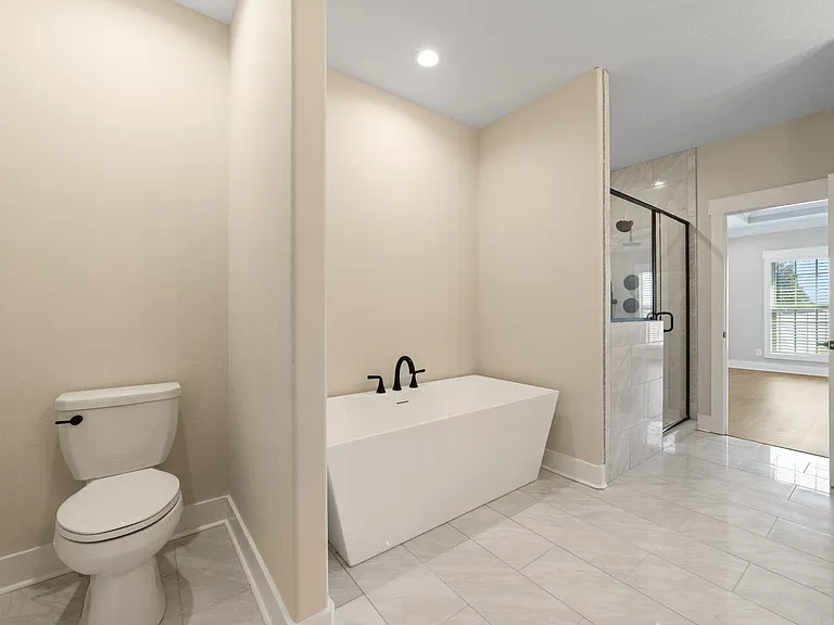 1069 Veridian Dr #B — Photo 11