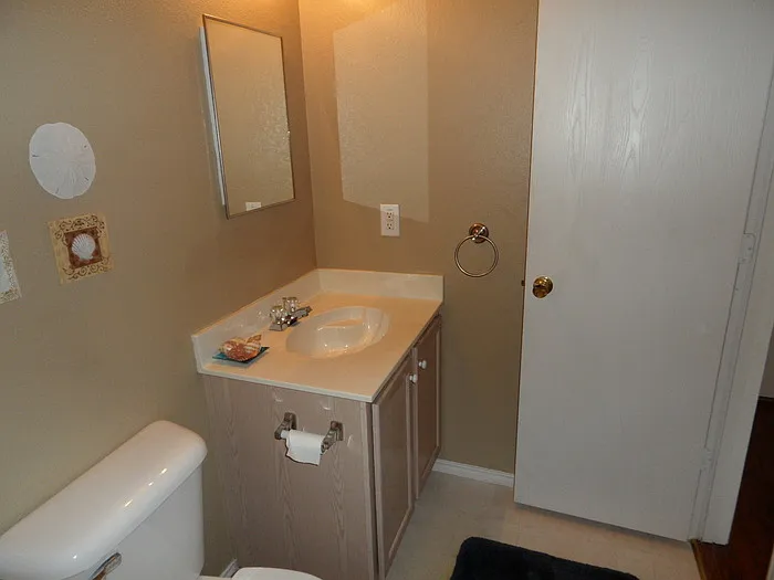 5225 Newcastle Ln — Photo 8
