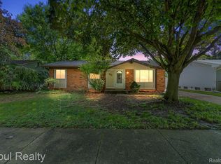 373 Randolph St, Westland, MI 48186