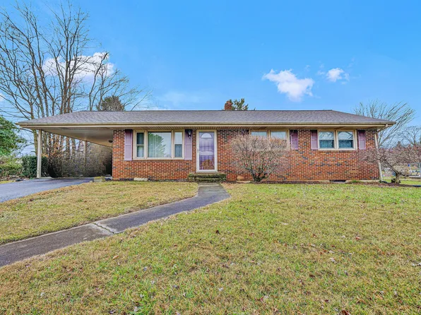 1150 Peppers Ferry Rd NW, Christiansburg, VA 24073