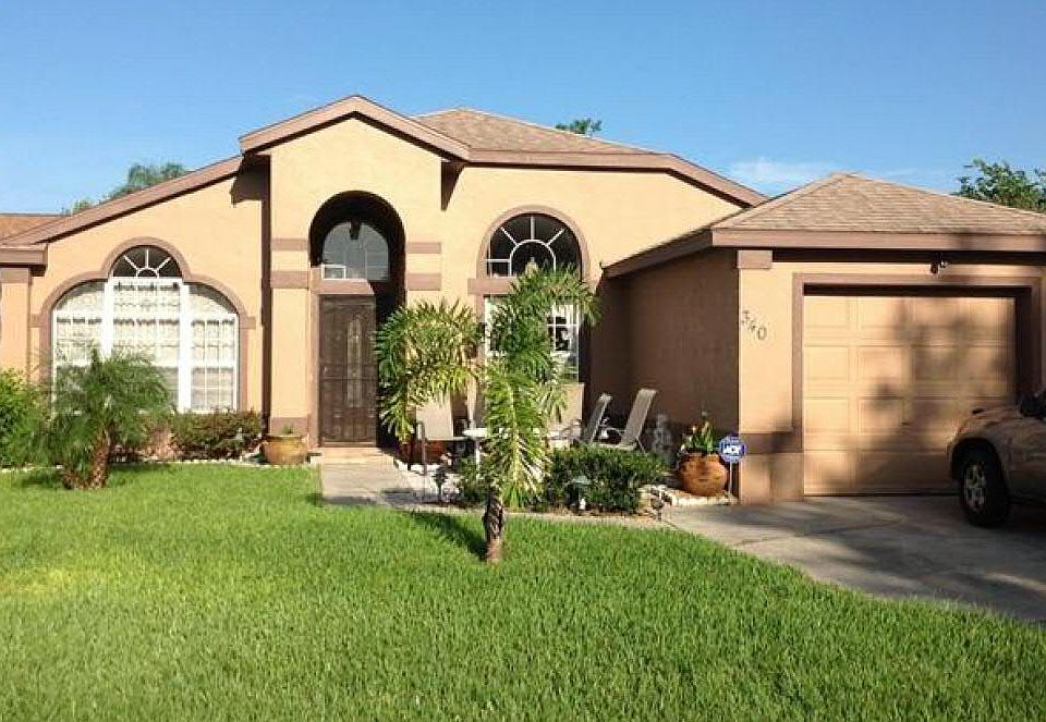 1st image of 340 Woodbury Pines Cir