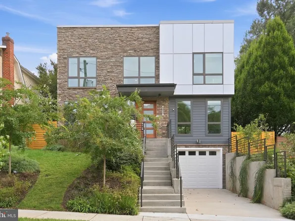 9927 Dickens Ave, Bethesda, MD 20814