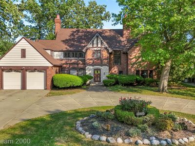 17600 Fairway Dr, Detroit, MI, 48221