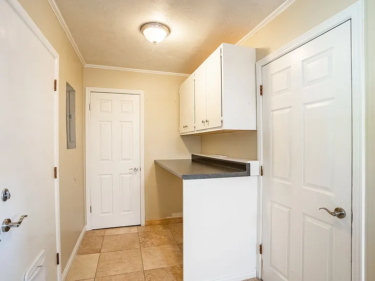 542 N 150 E — Photo 17