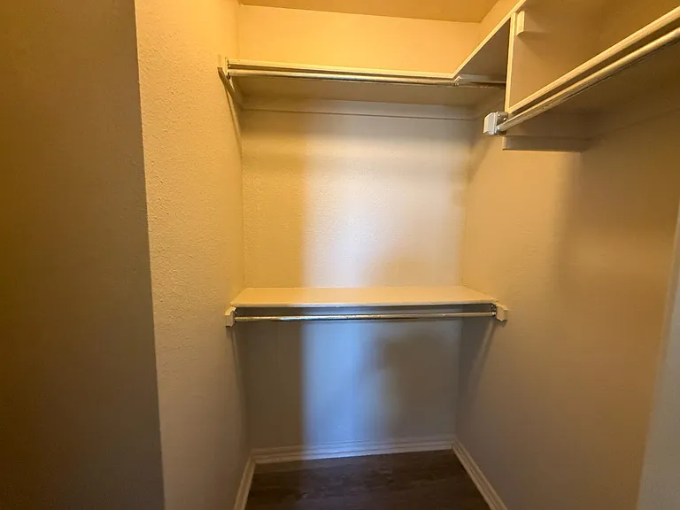 Unit Photo