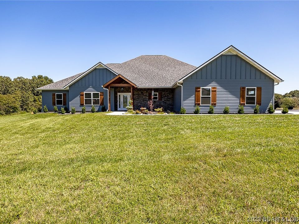 1st image of 470 Chauncey Heights Dr