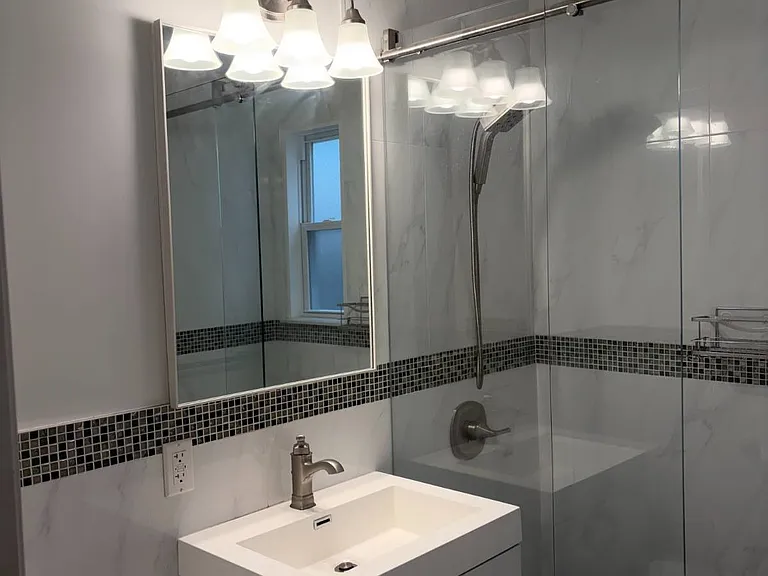 5240 Leith Pl — Photo 7