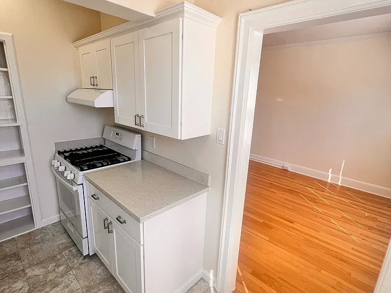 925 Sutter St. — Photo 3