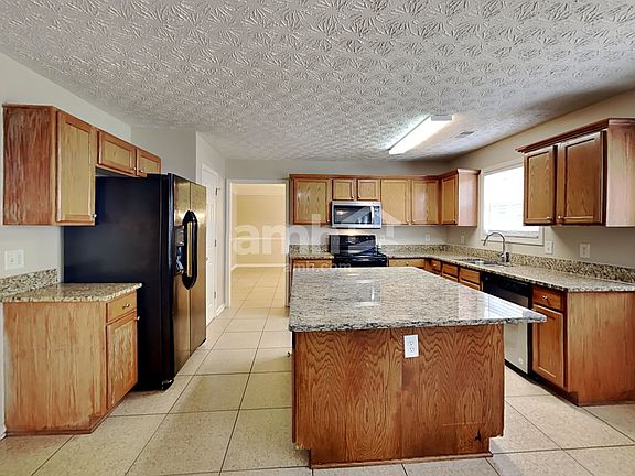 3rd image of 1311 Aberdare Dr
