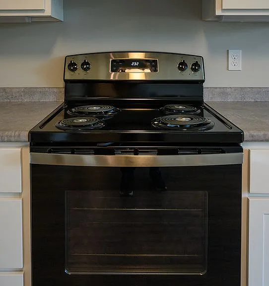 Apple Ridge Apartments — Photo 4