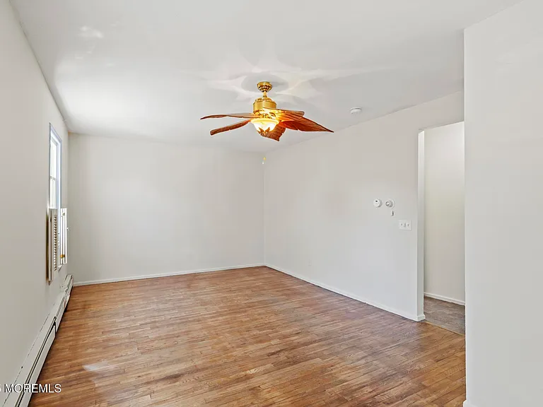 1105 NE Emory St #2 — Photo 10