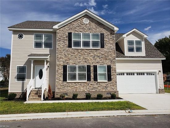 22 Curtis Dr, Newport News, VA 23603