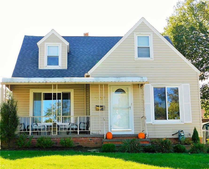 1st image of 2427 Brookdale Ave