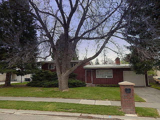 1st image of 602 Starlite Ave