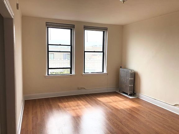 2nd image of 3335 W Diversey Ave APT 317