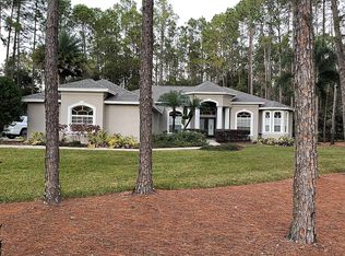 417 Pine Bluff Dr, Lutz, FL 33549