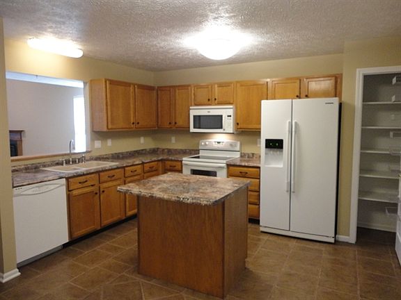 2nd image of 10094 Plantana Blvd