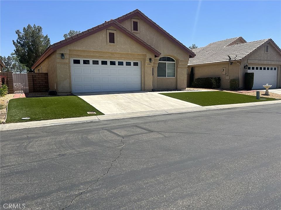 1st image of 11341 Country Club Dr