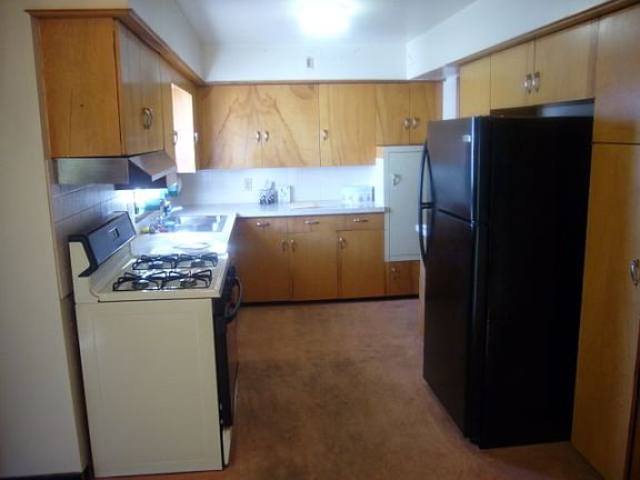 2nd image of 378 Sabo Dr