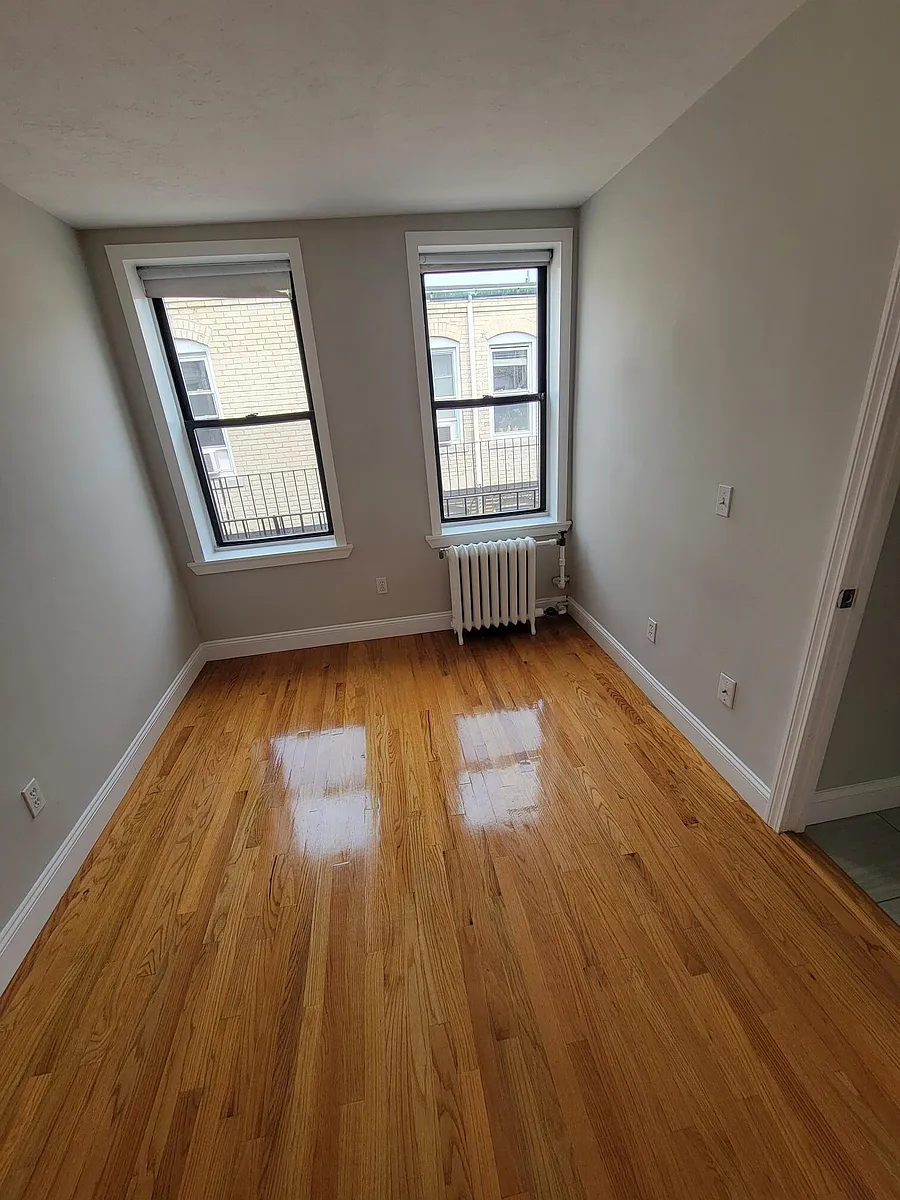 Building Photo - 220 Hanover St #24