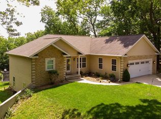 2420 Zent Dr, Vandalia, IL 62471