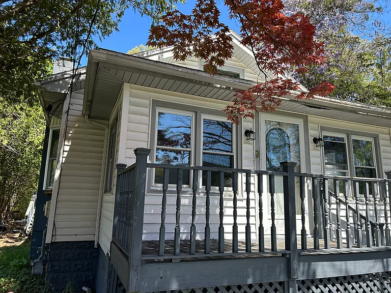 9 Highview Ave — Photo 14