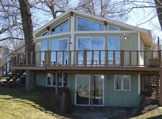 4468 Dodge Ct, Clear Lake, IA 50428