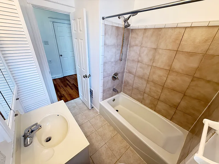 4606 Wilcox Ave — Photo 11